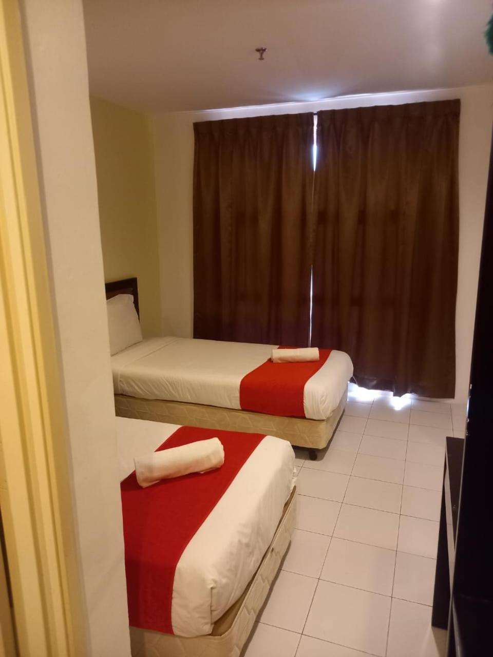 Syajie Koptown Hotel Segamat Esterno foto